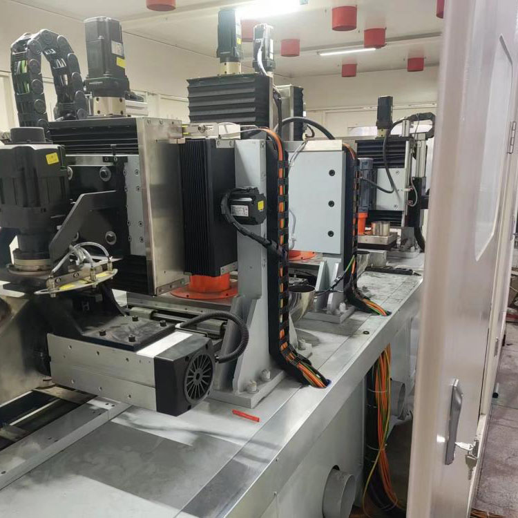 Máquina retificadora combinada CNC para pastilhas de freio